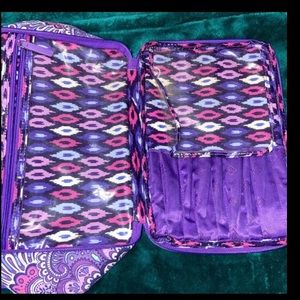 Lg Vera Bradley cosmetic bag